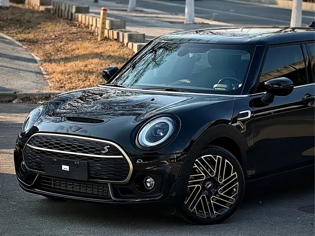 Mini Clubman 2023