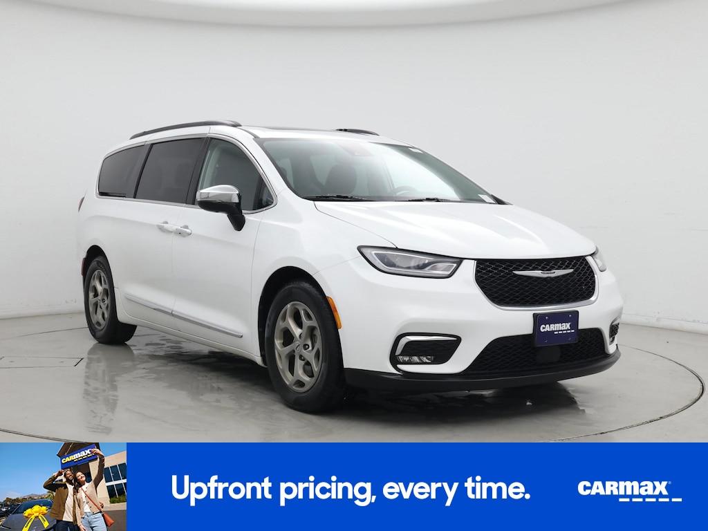 Chrysler Pacifica 2023