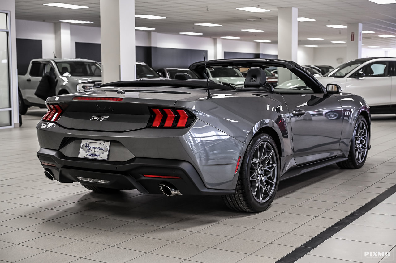 Ford Mustang 2025