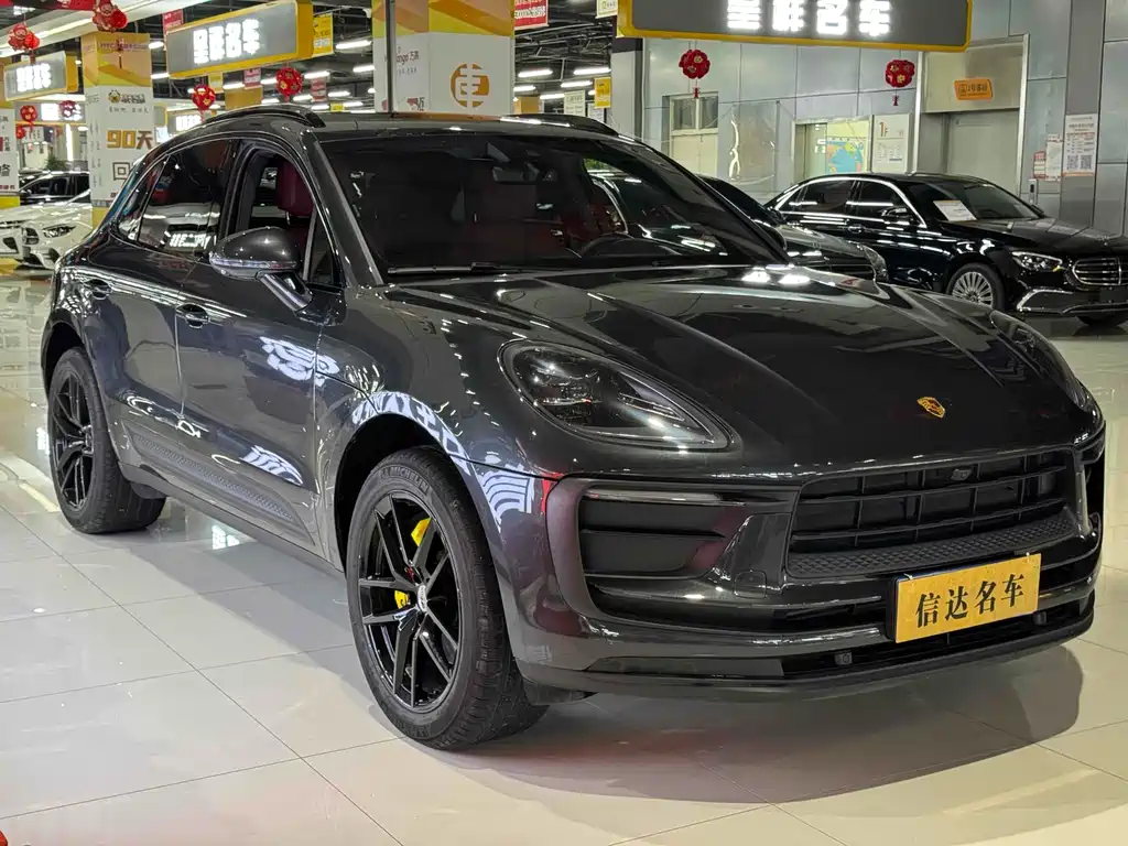 Porsche Macan 2022