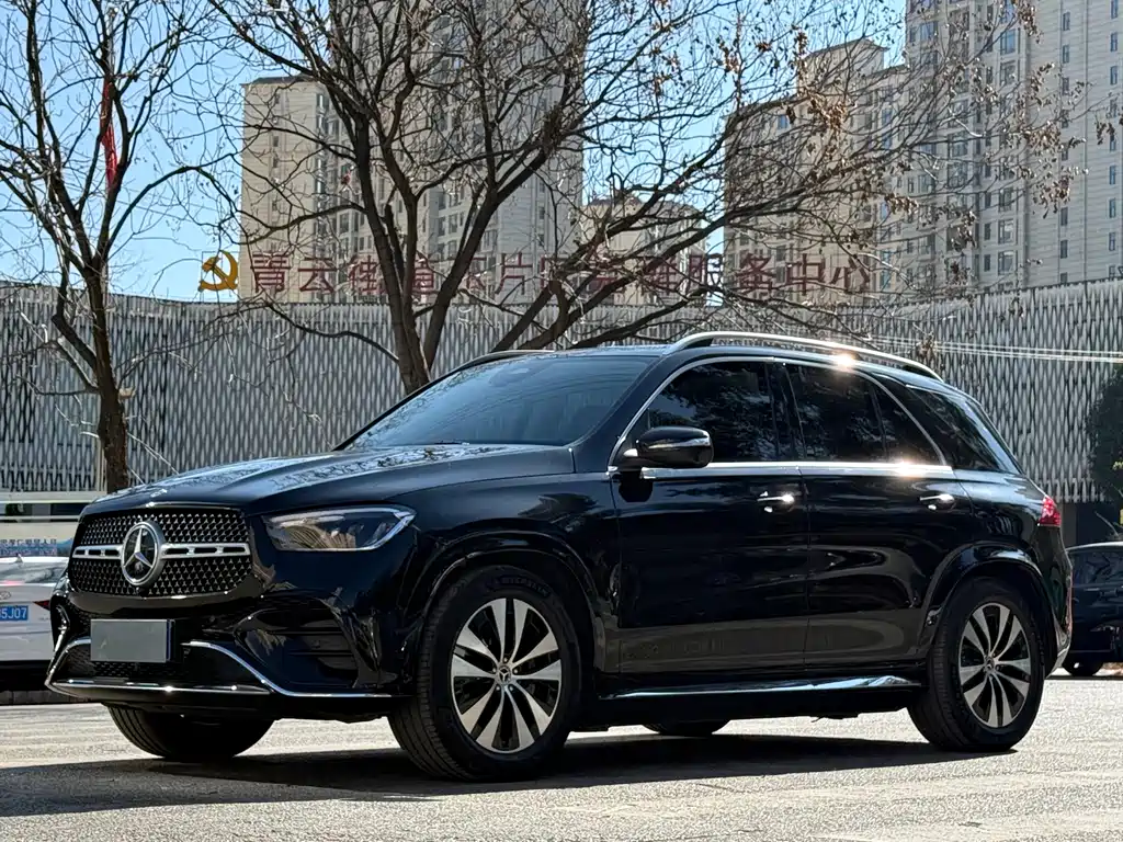Mercedes-Benz GLE 2025