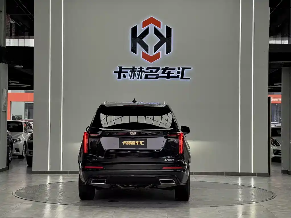 Cadillac XT6 2023