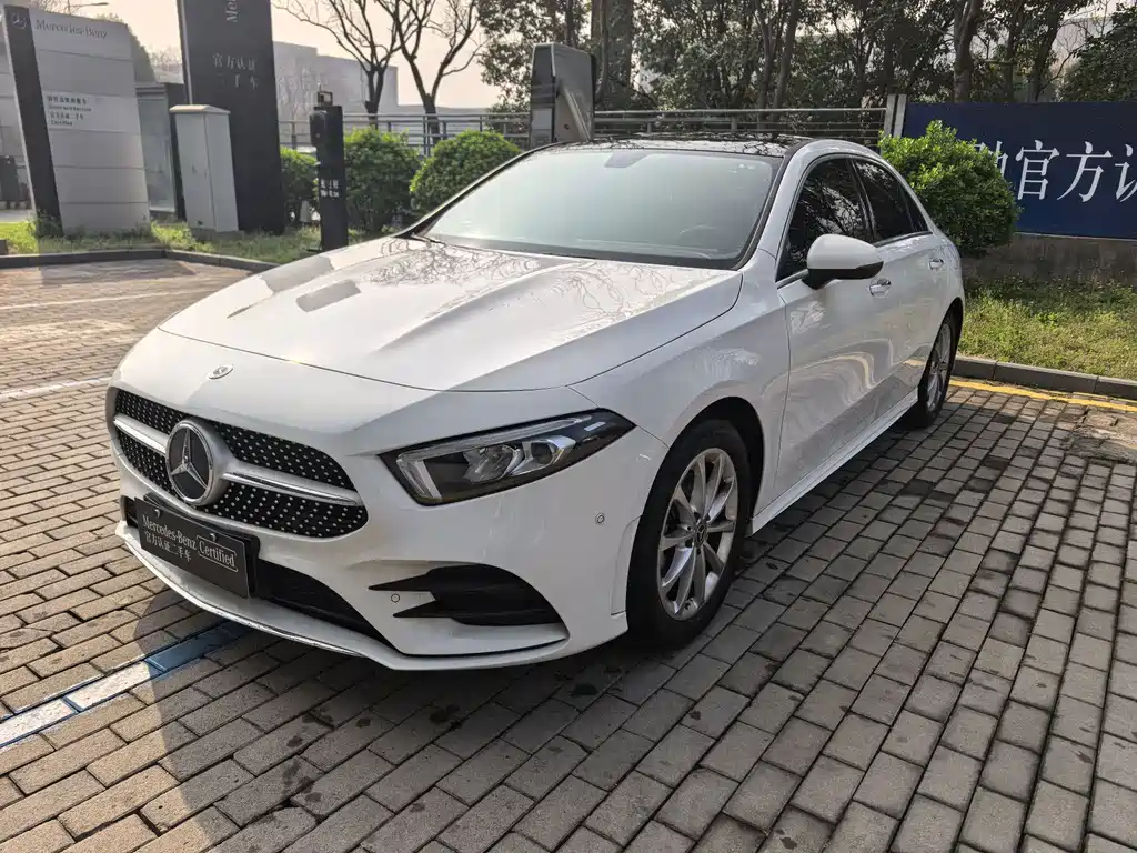 Mercedes-Benz A-Класс 2022