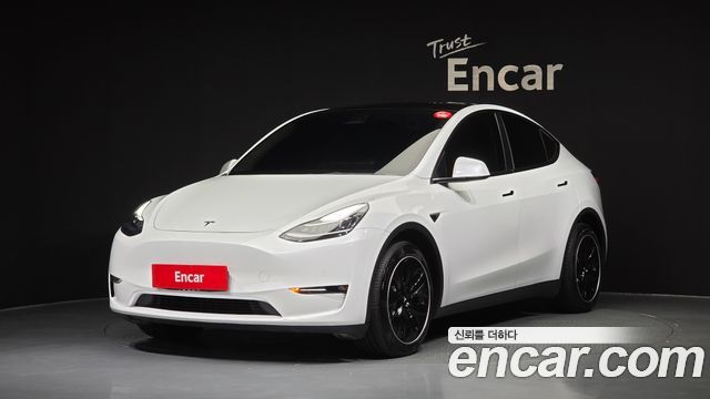 Tesla Model Y 2022