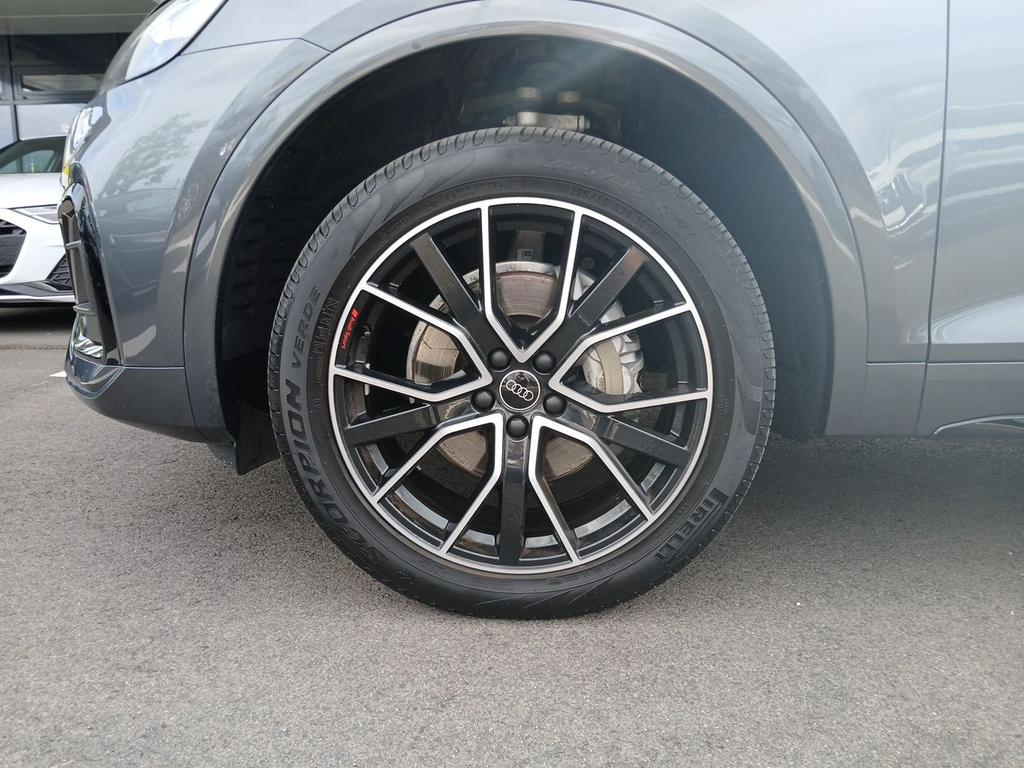 Audi Q5 2023