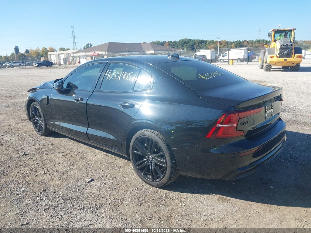Volvo S60 2023