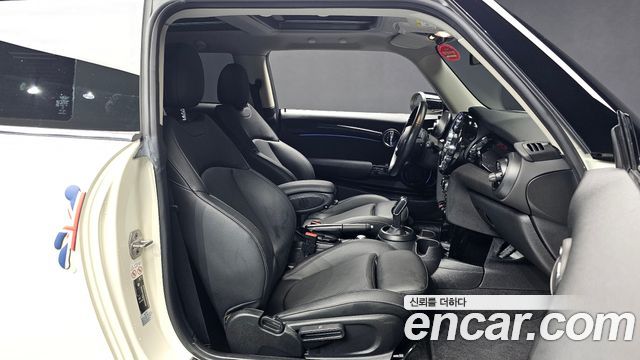 Mini COOPER 2021
