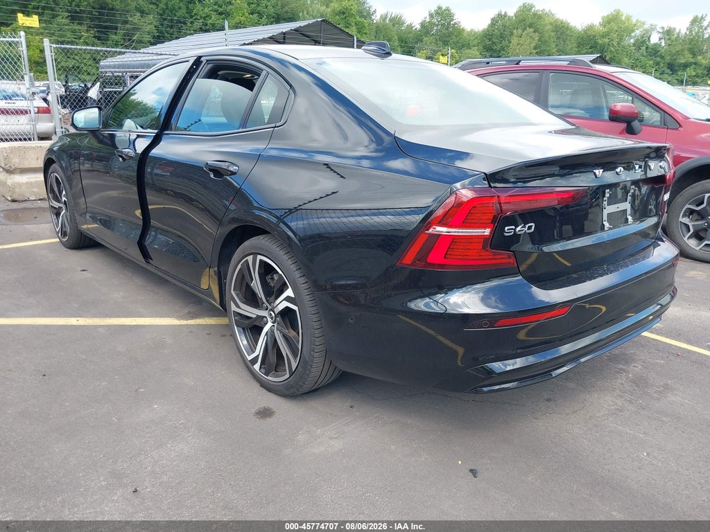 Volvo S60 2024