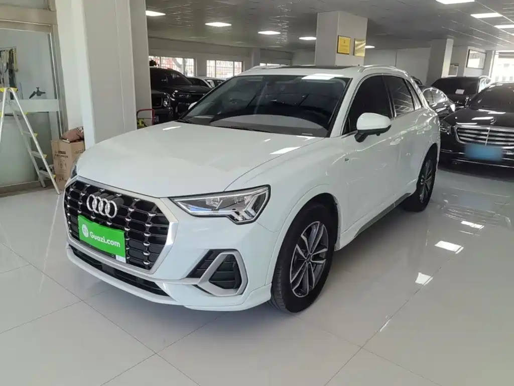 Audi Q3 2021