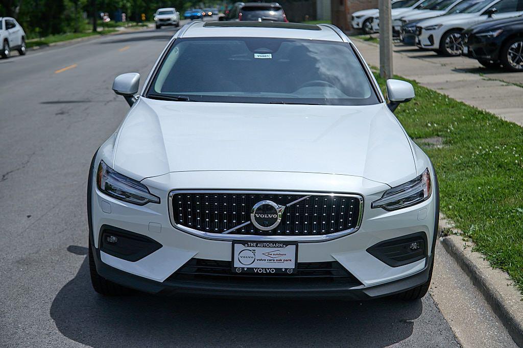 Volvo V60 Cross Country 2026