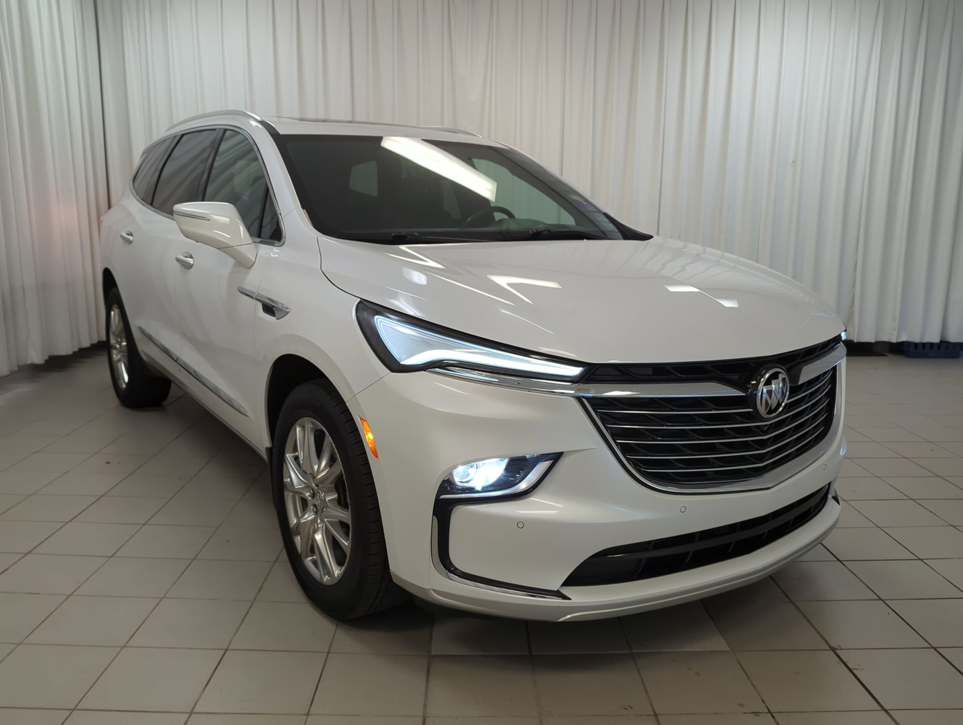 Buick Enclave 2023