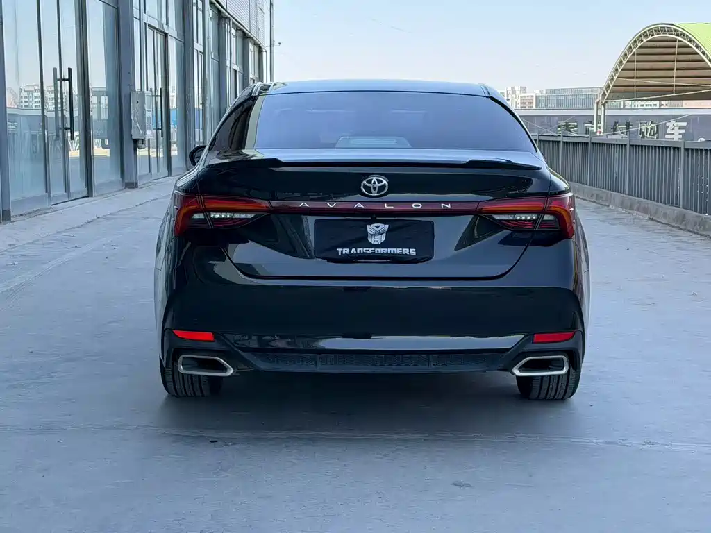 Toyota Avalon 2021