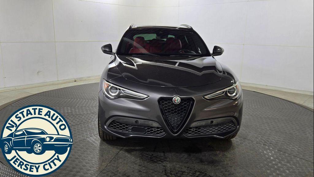 Alfa Romeo Stelvio 2022