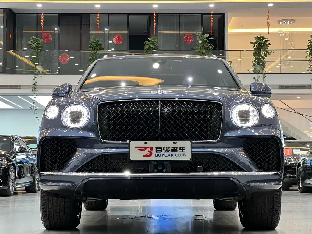 Bentley Bentayga 2024