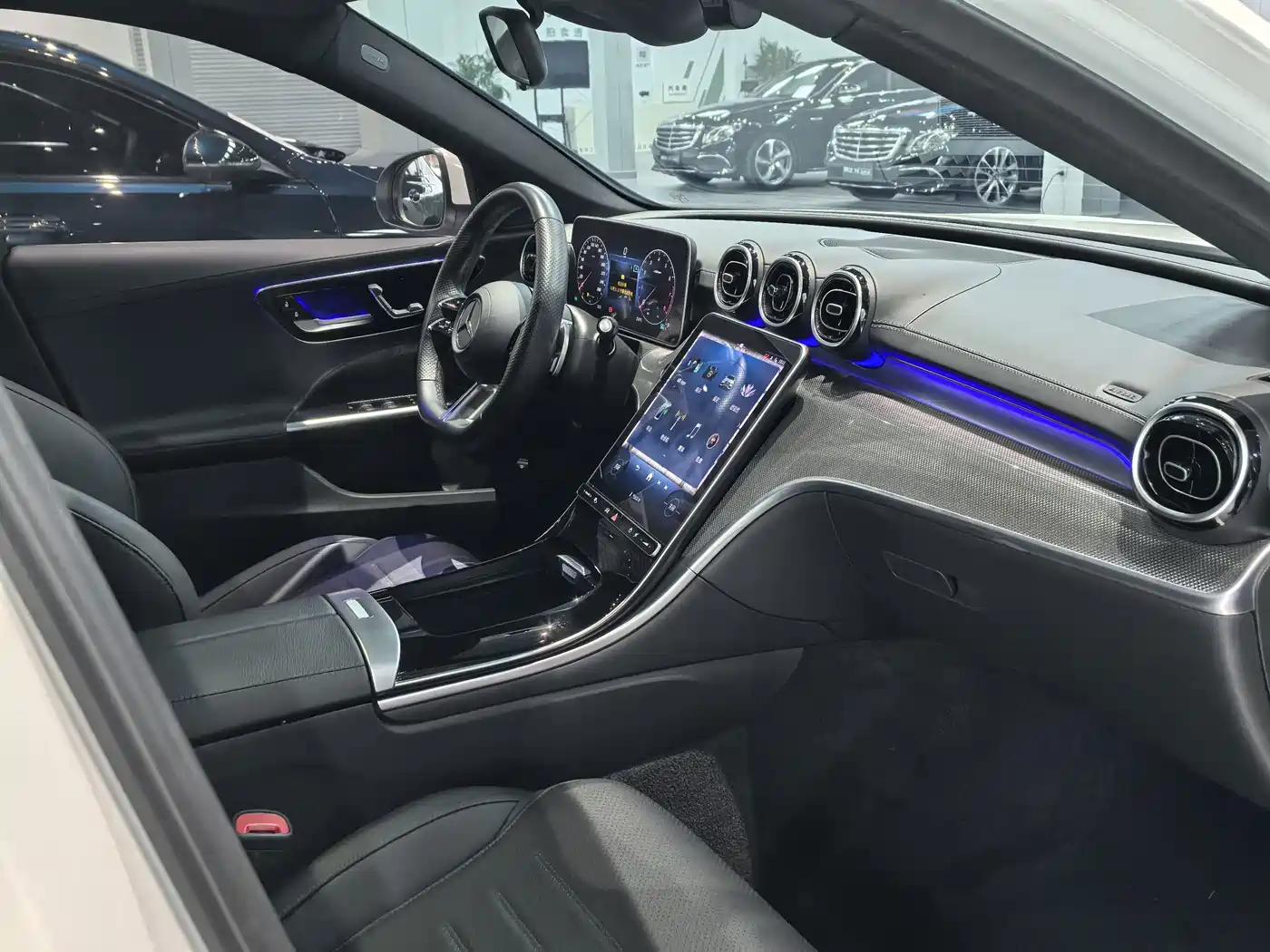 Mercedes-Benz C-Класс 2023