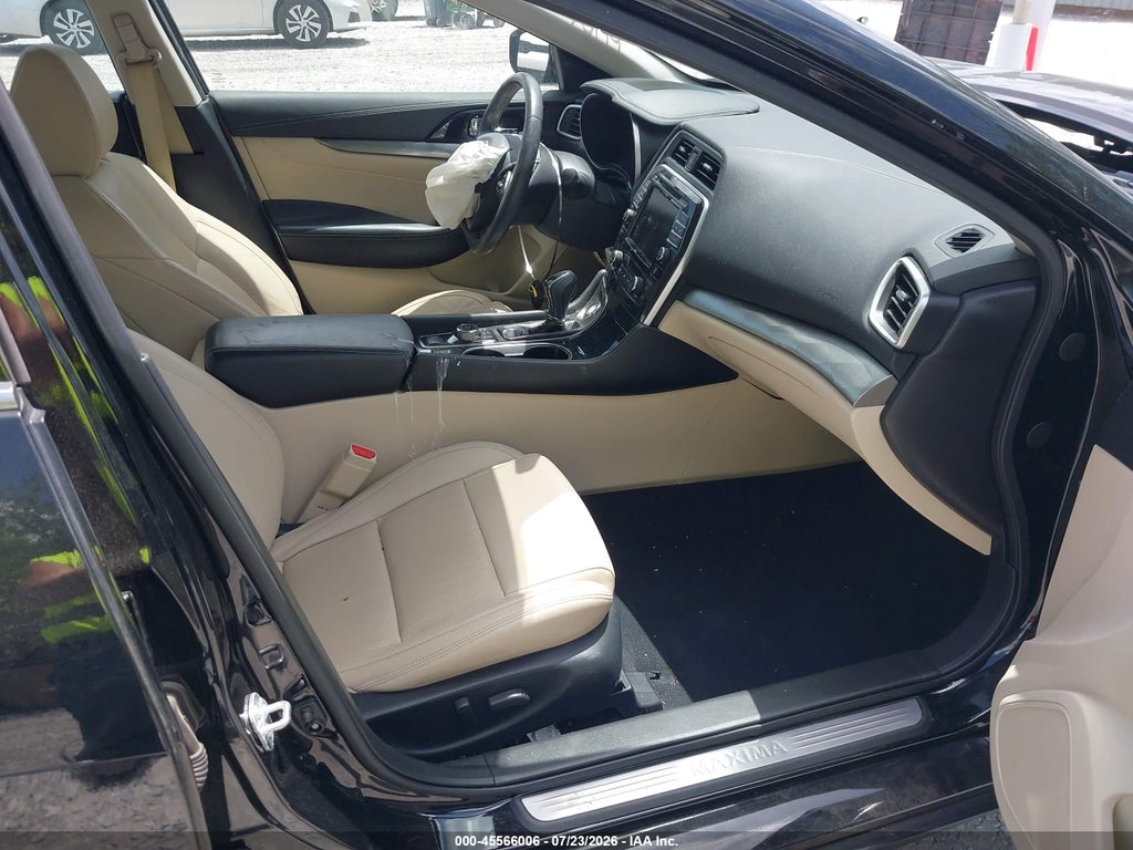 Nissan Maxima 2021