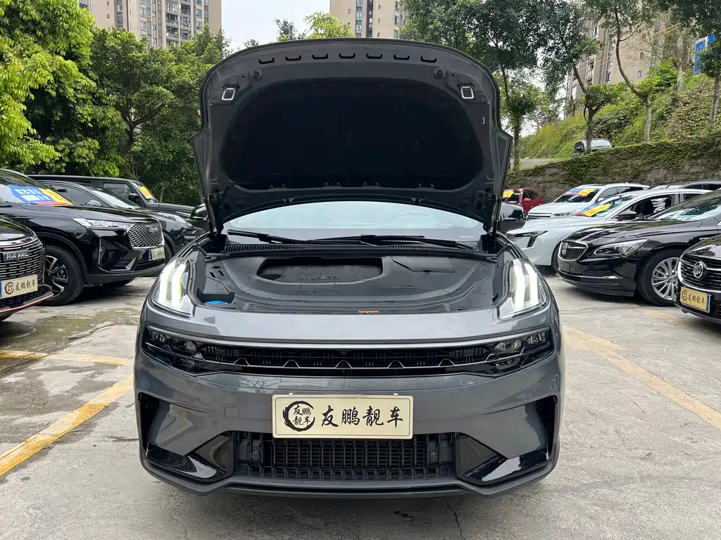 Lynk & Co 06 2023
