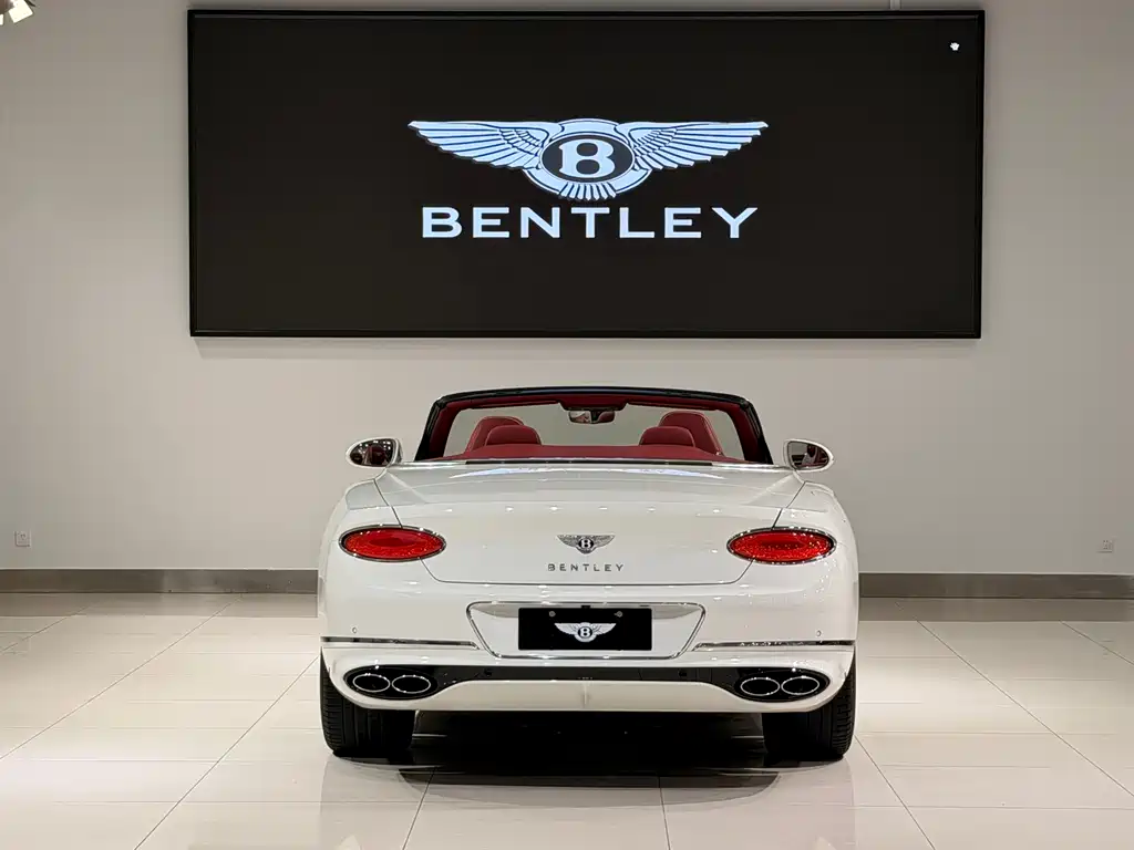 Bentley Continental 2023
