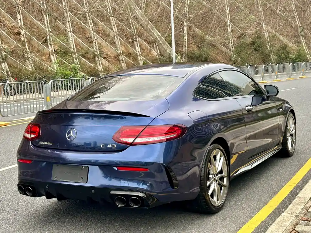 Mercedes-Benz C-Класс 2022