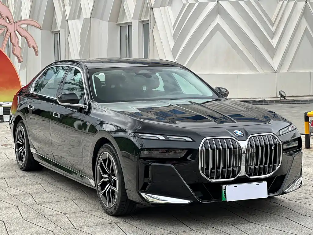 BMW i7 2024