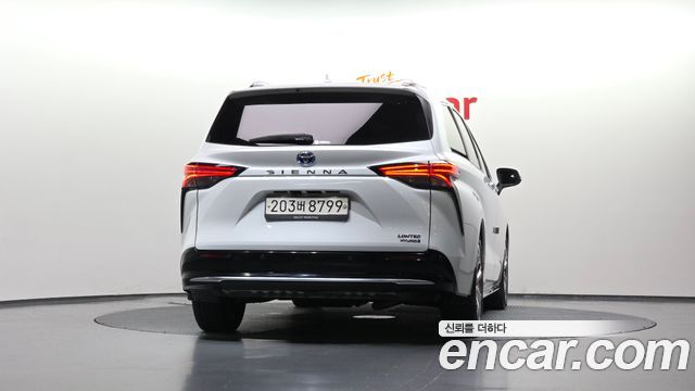 Toyota Sienna 2022