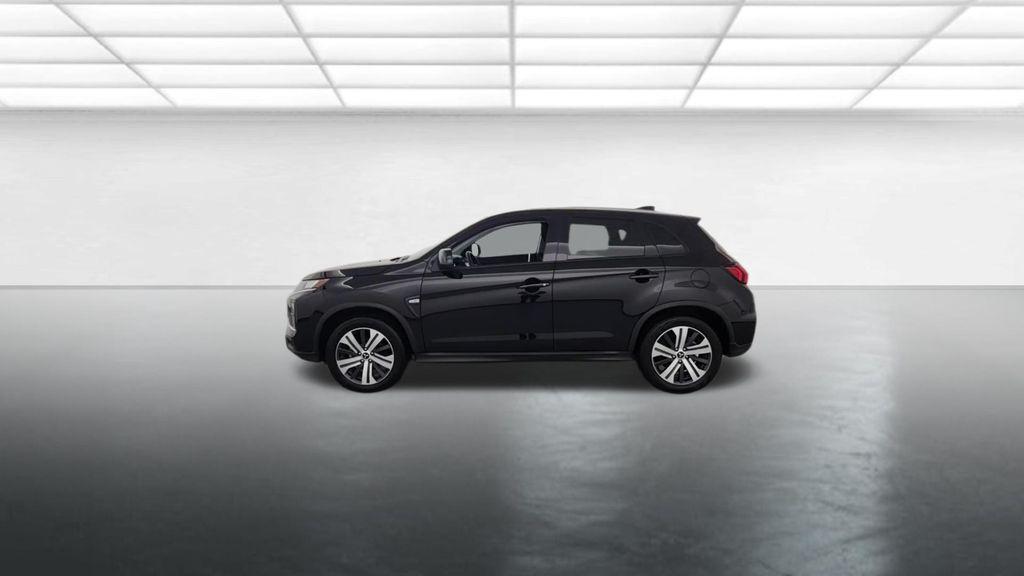 Mitsubishi Outlander Sport 2024