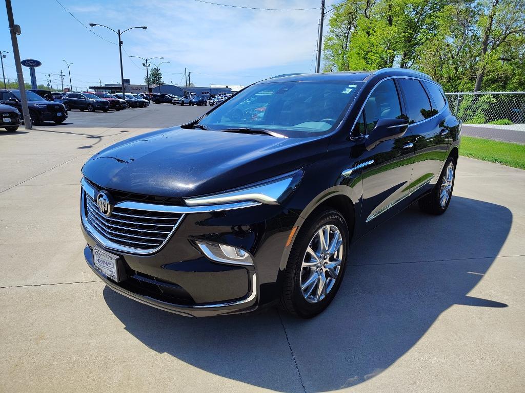 Buick Enclave 2023