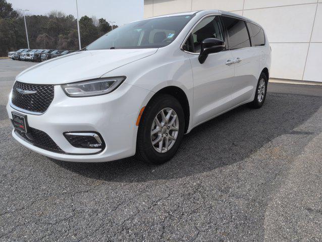 Chrysler Pacifica 2024