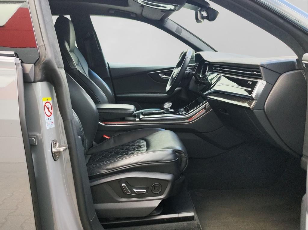 Audi Q8 2023