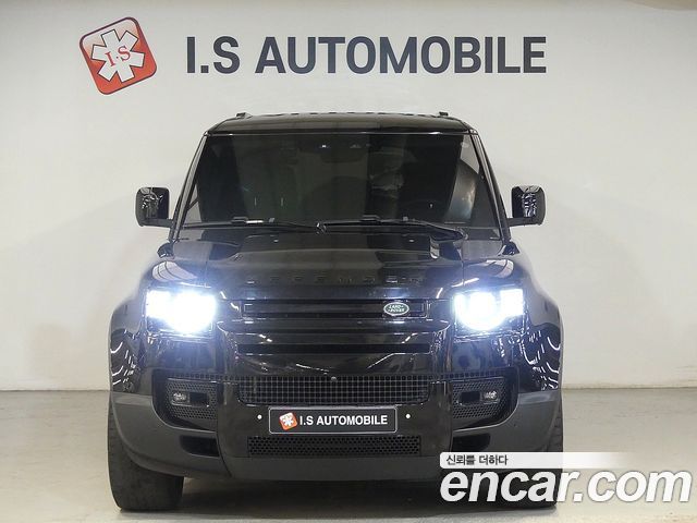 Land Rover Defender 2022