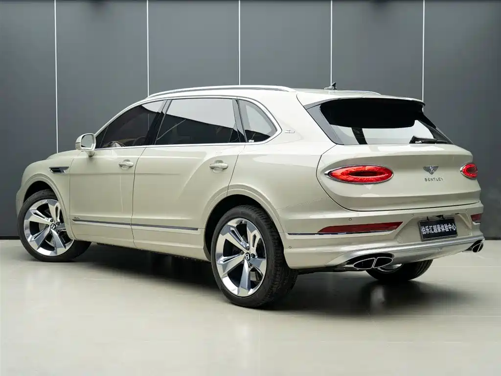 Bentley Bentayga 2025