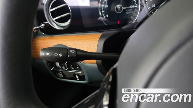 Rolls-Royce Ghost 2023
