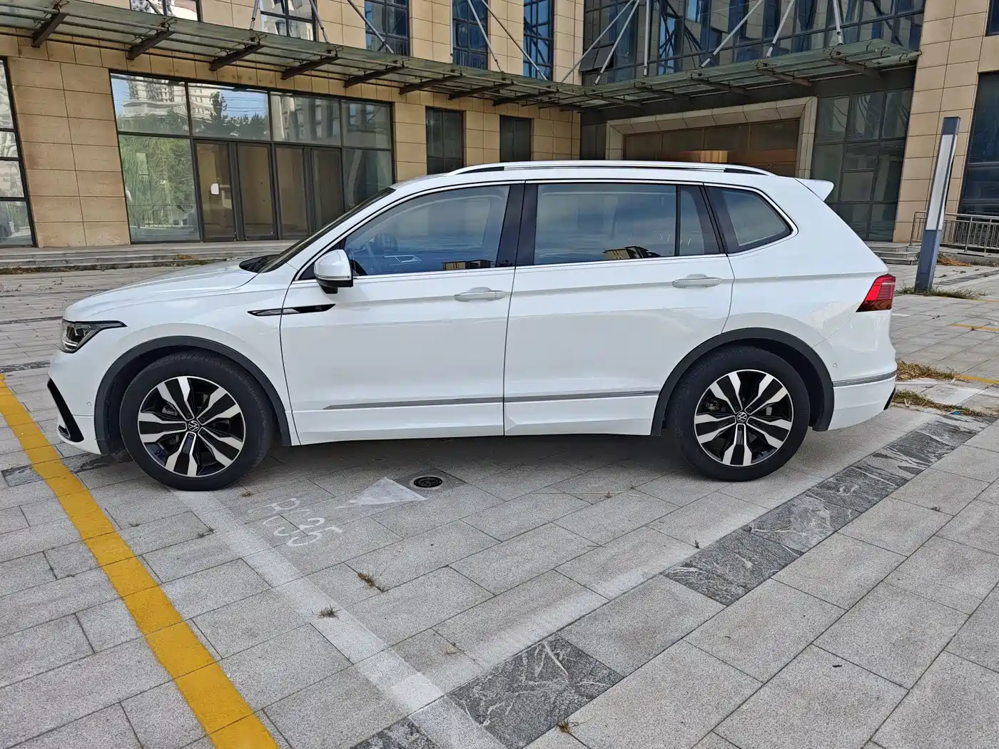 Volkswagen Tiguan 2023