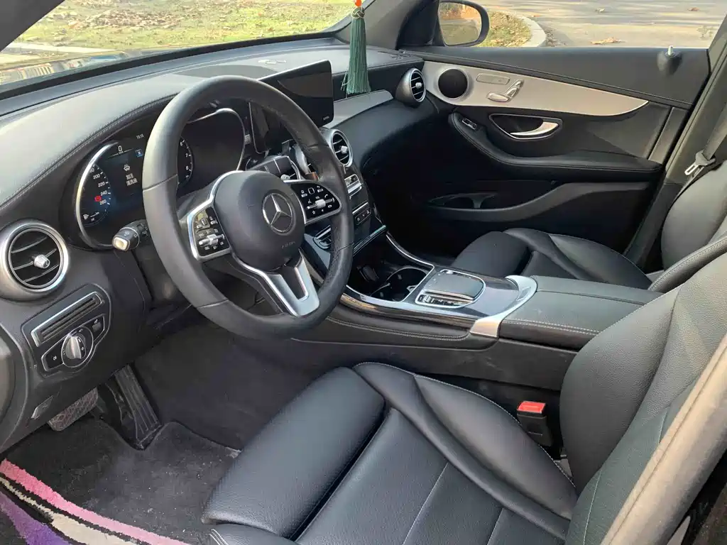 Mercedes-Benz GLC 2021