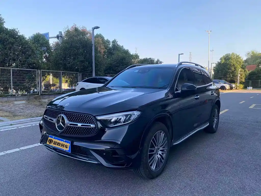 Mercedes-Benz GLC 2026
