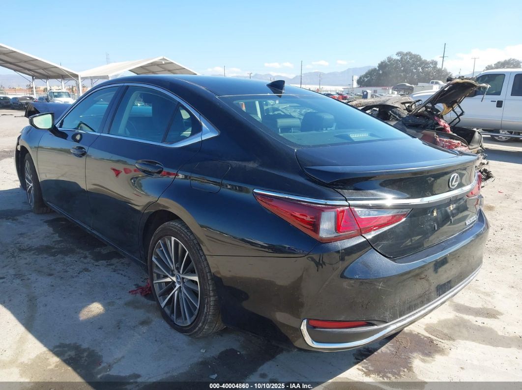 Lexus ES 2023