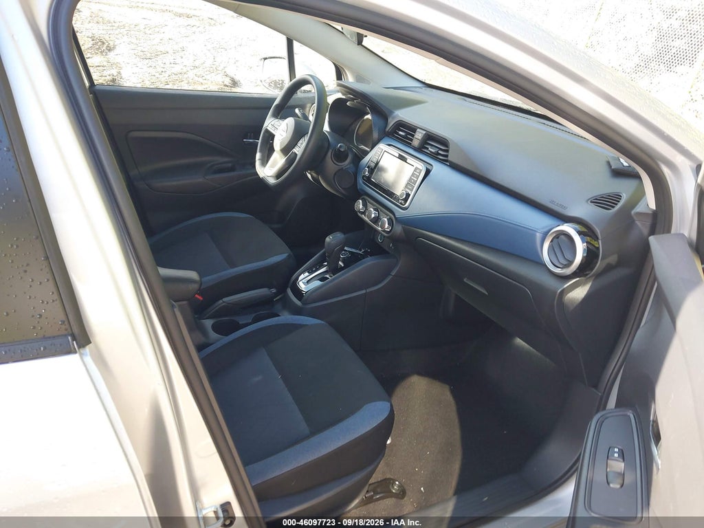 Nissan Versa 2025