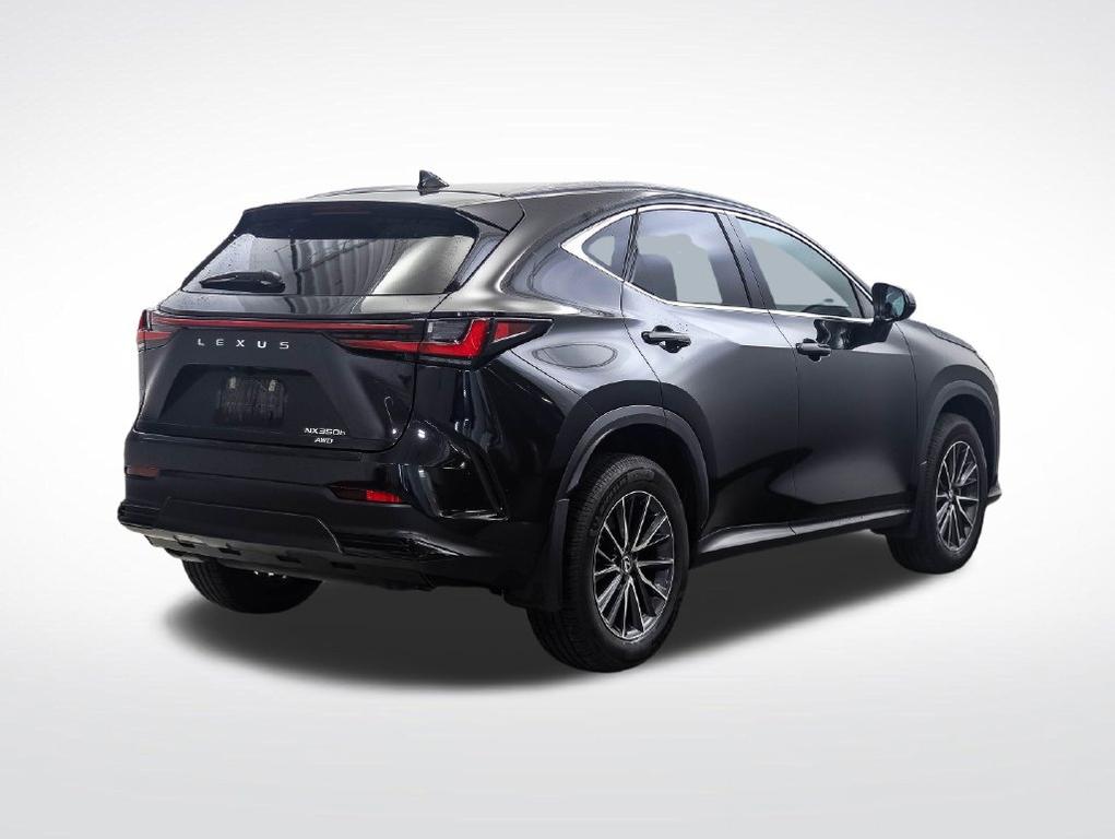 Lexus NX 2024