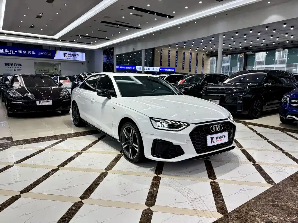 Audi A4 2022