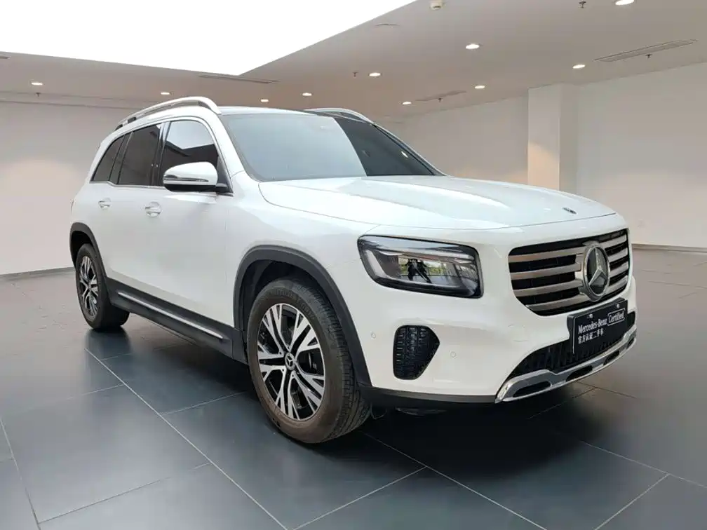 Mercedes-Benz GLB 2024