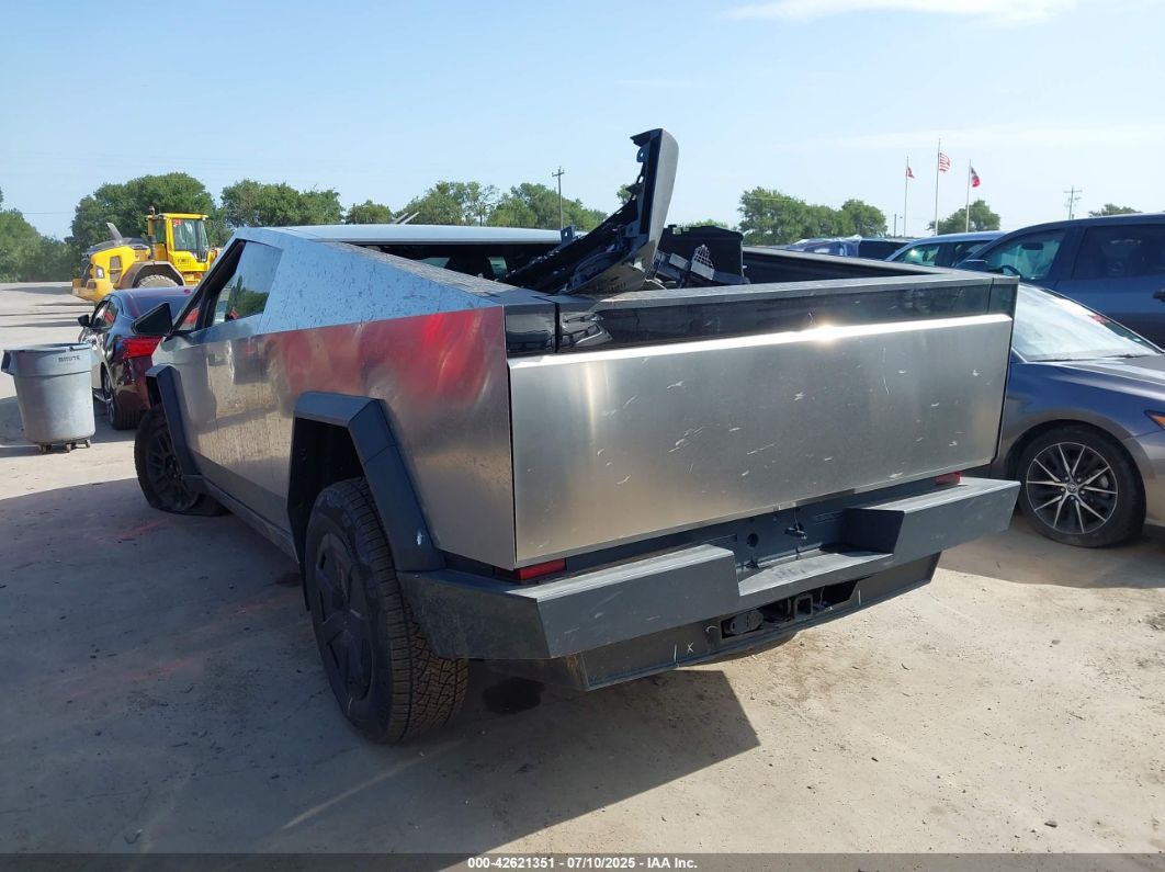 Tesla Cybertruck 2025