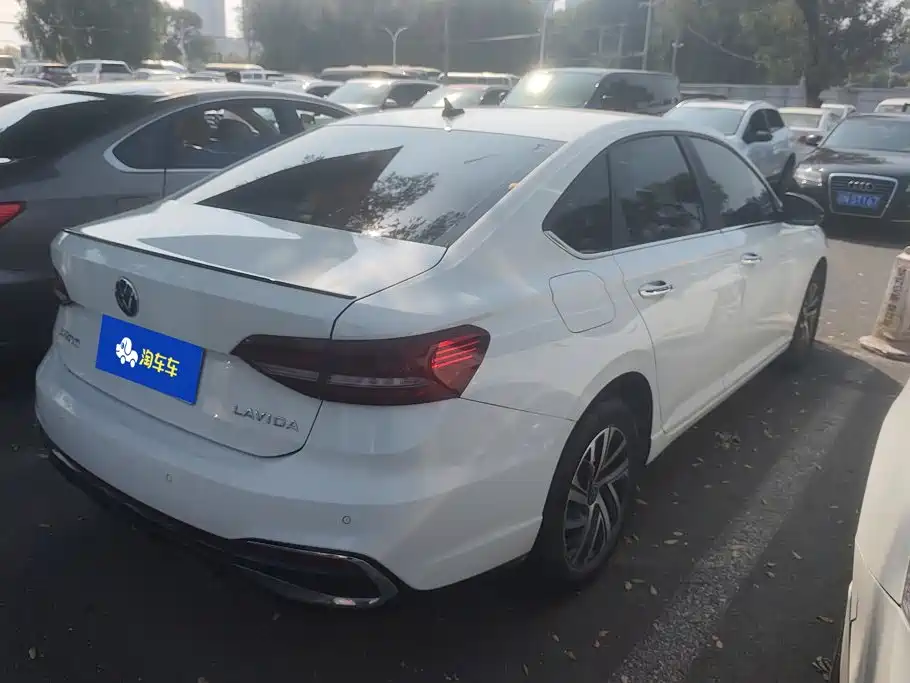 Volkswagen Lavida 2024