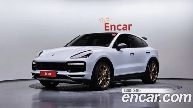 Porsche Cayenne 2022