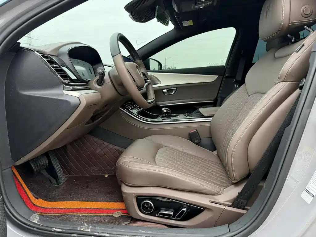 BYD Han 2024
