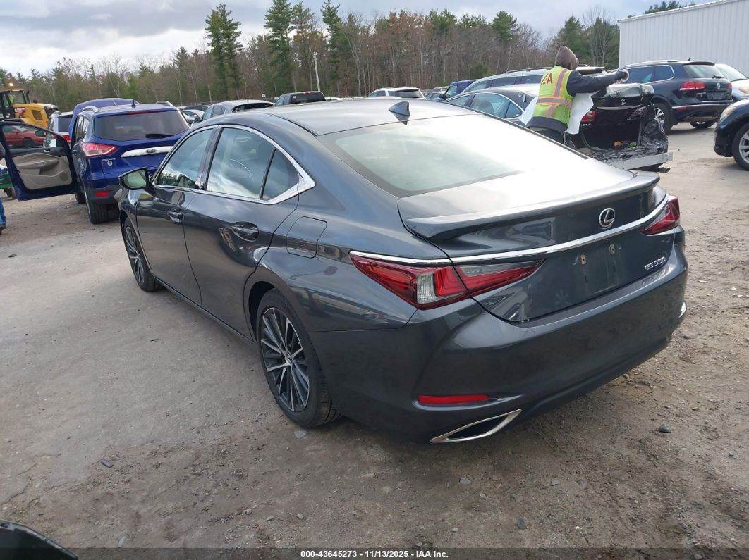 Lexus ES 2024