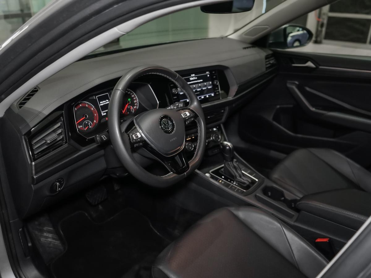 Volkswagen Jetta 2021
