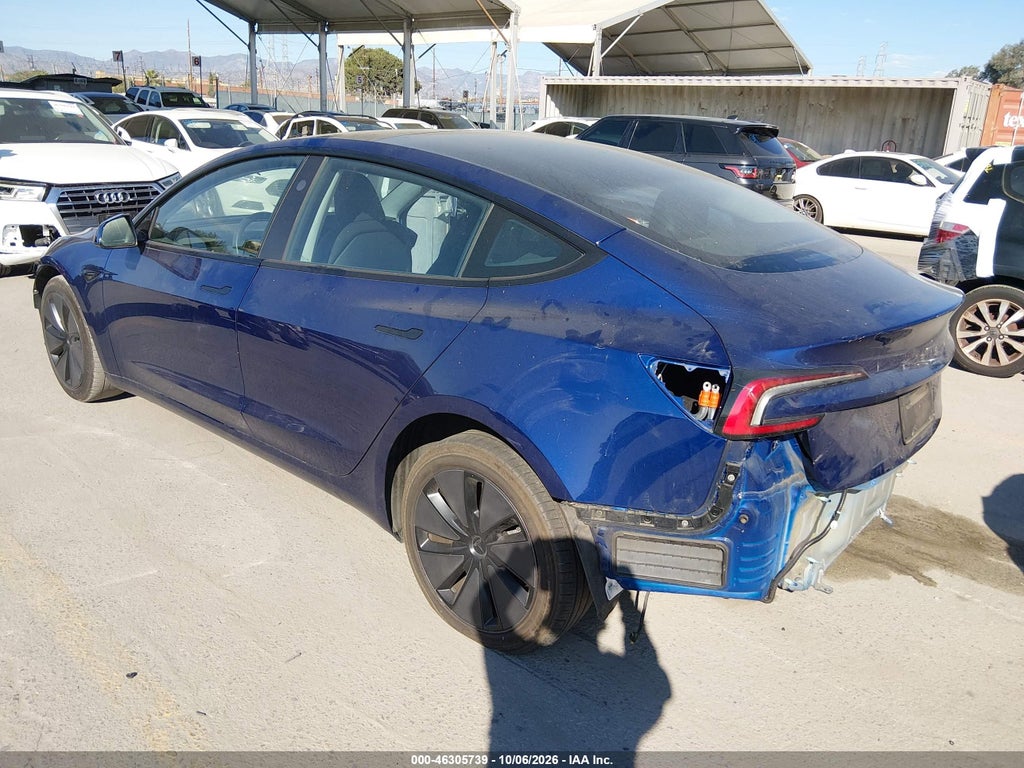 Tesla Model 3 2024