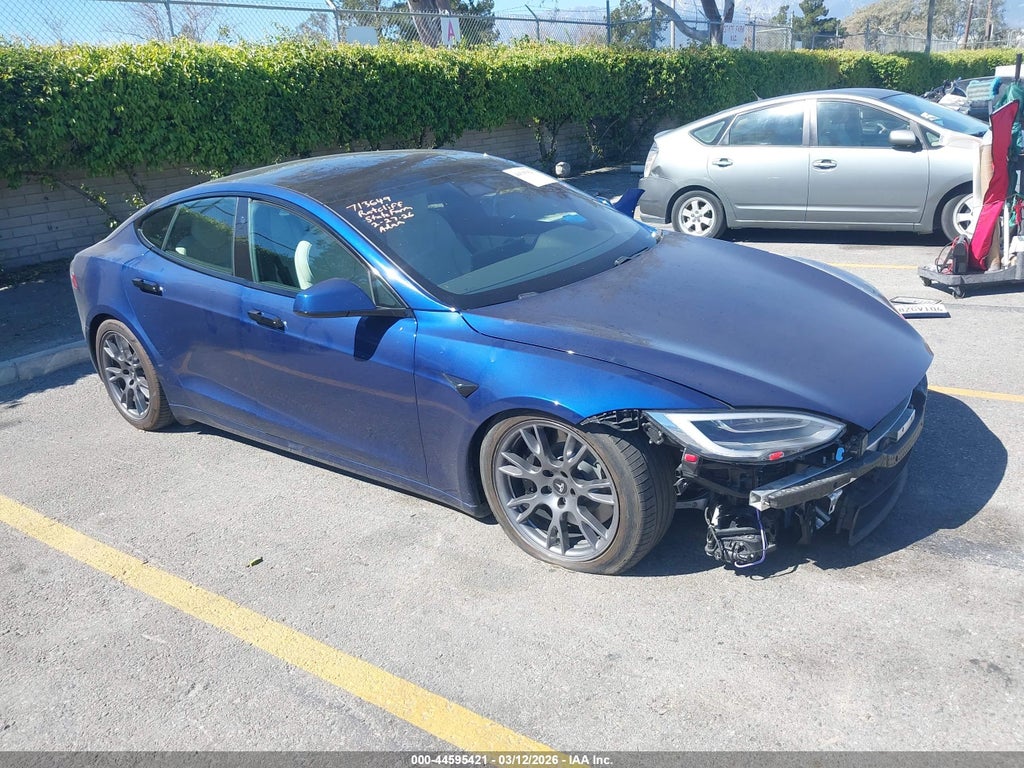 Tesla Model S 2022