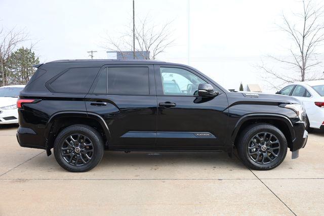 Toyota Sequoia 2024