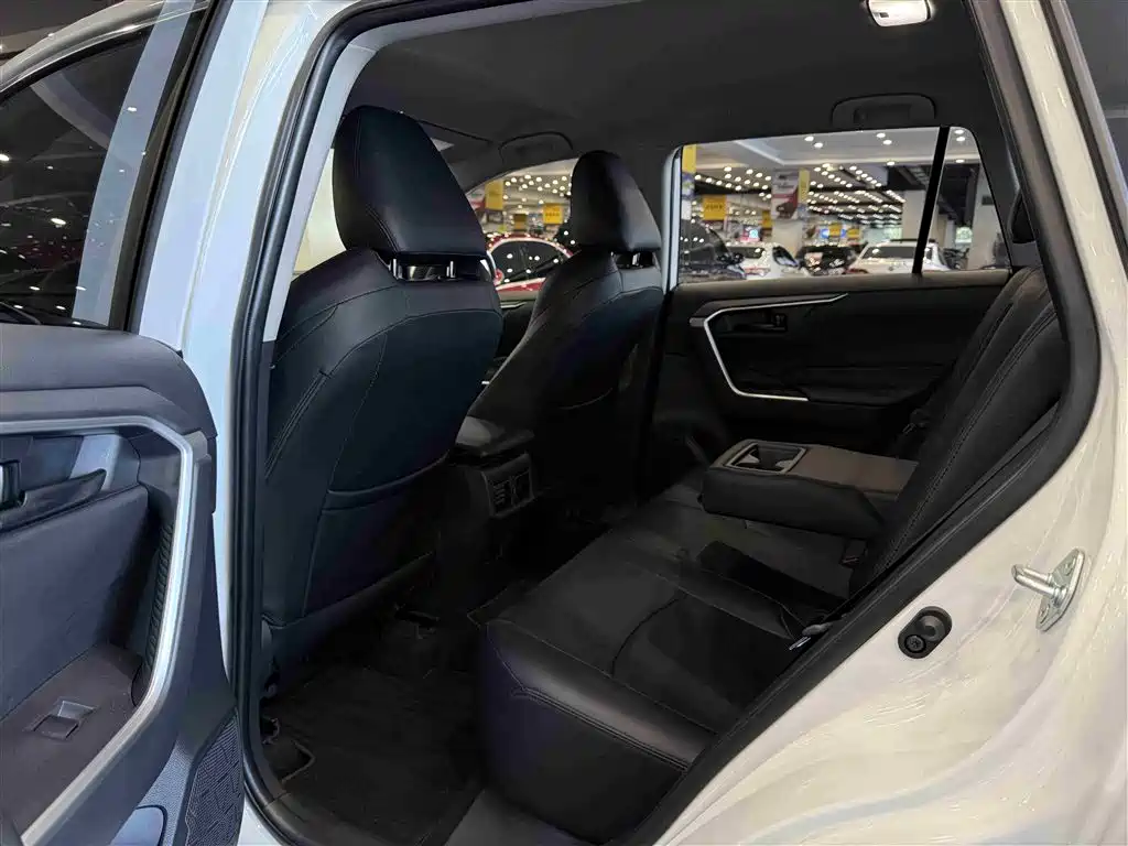 Toyota Wildlander 2024